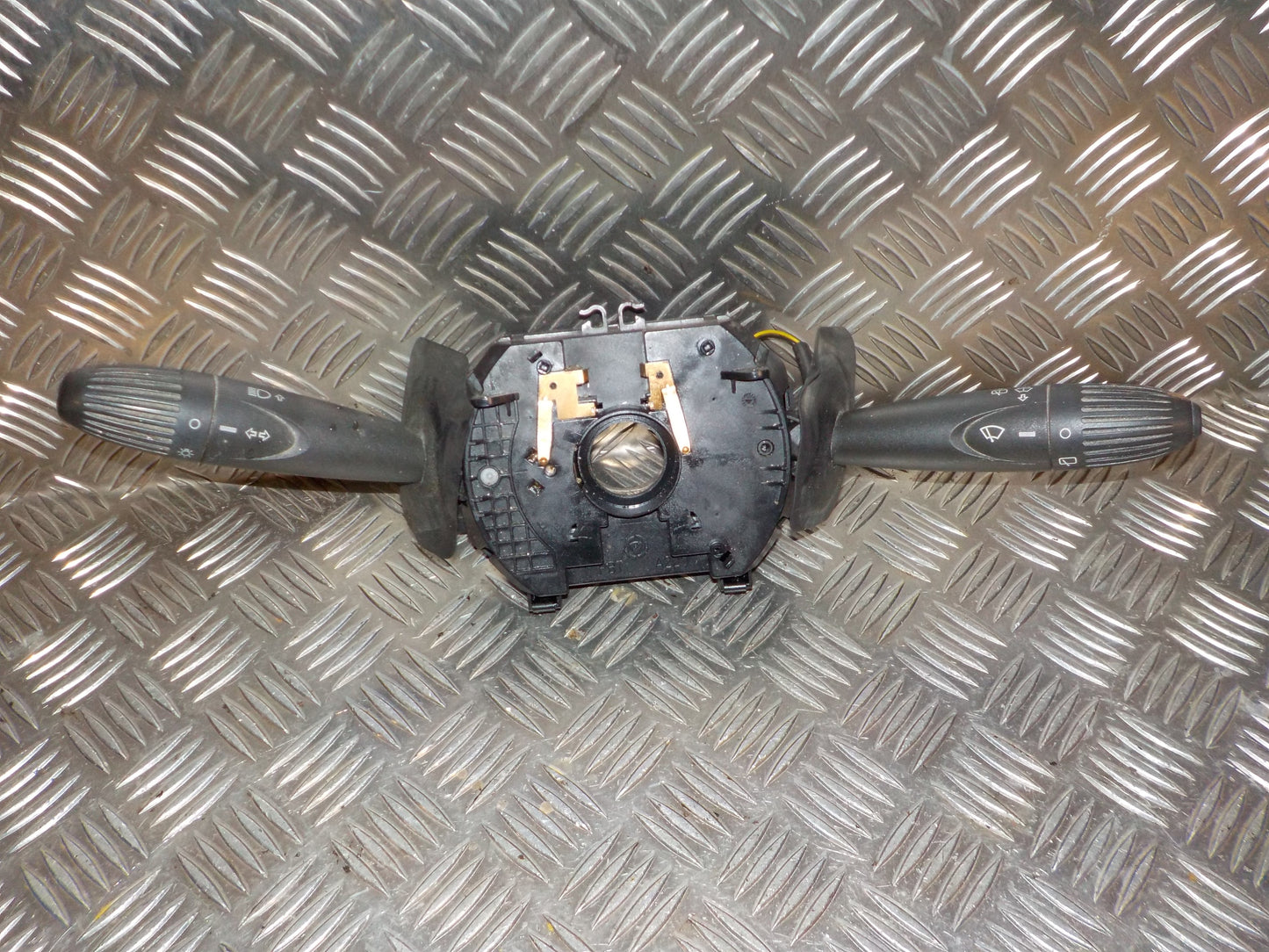 Fiat Doblo Kontakt Combi Med OEM Nr. Ophugger Fra Fiat Ophugger