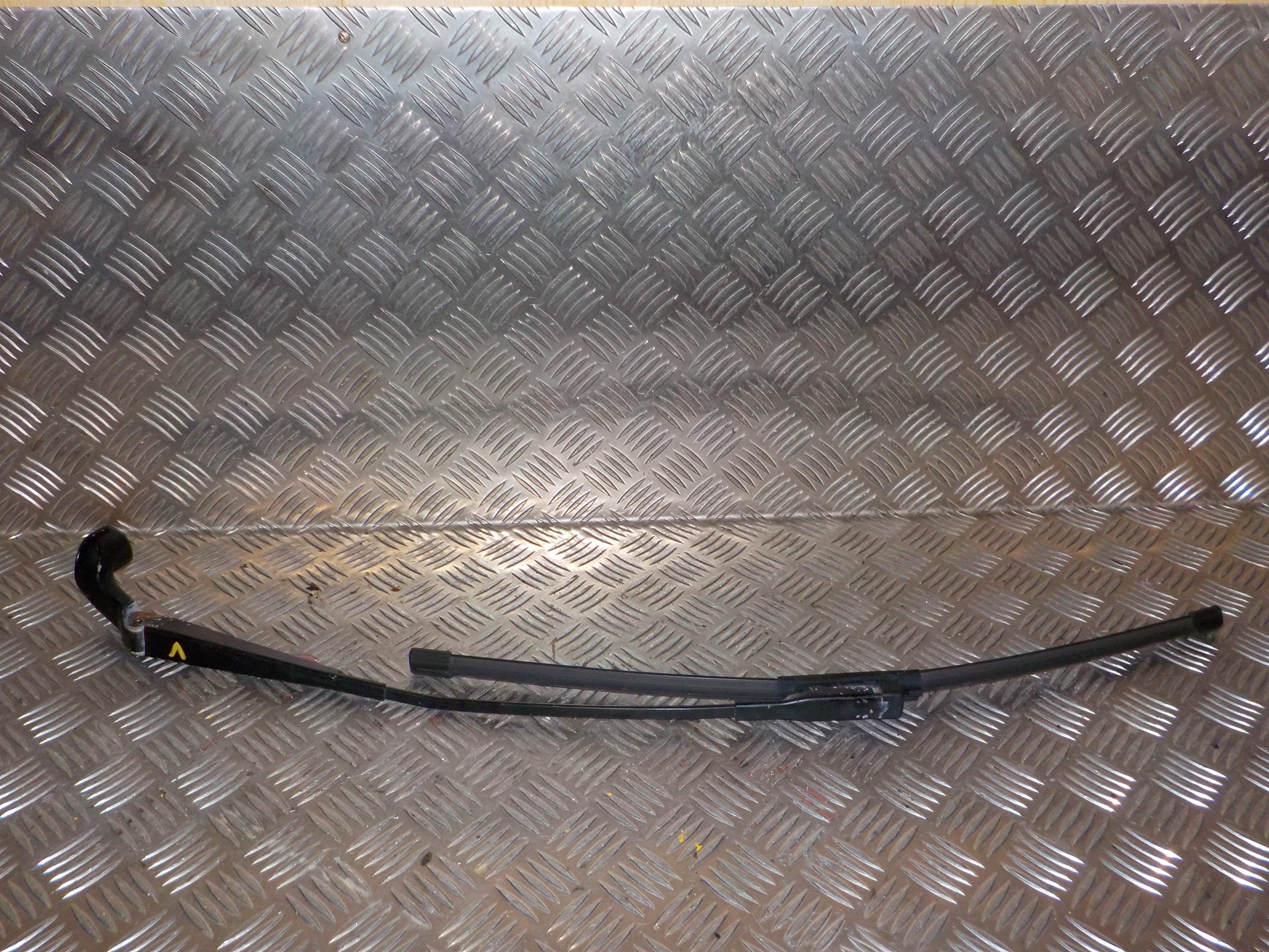 Smart Fortwo W451 Viskerarm Med OEM Nr. Ophugger Fra Smart Ophugger