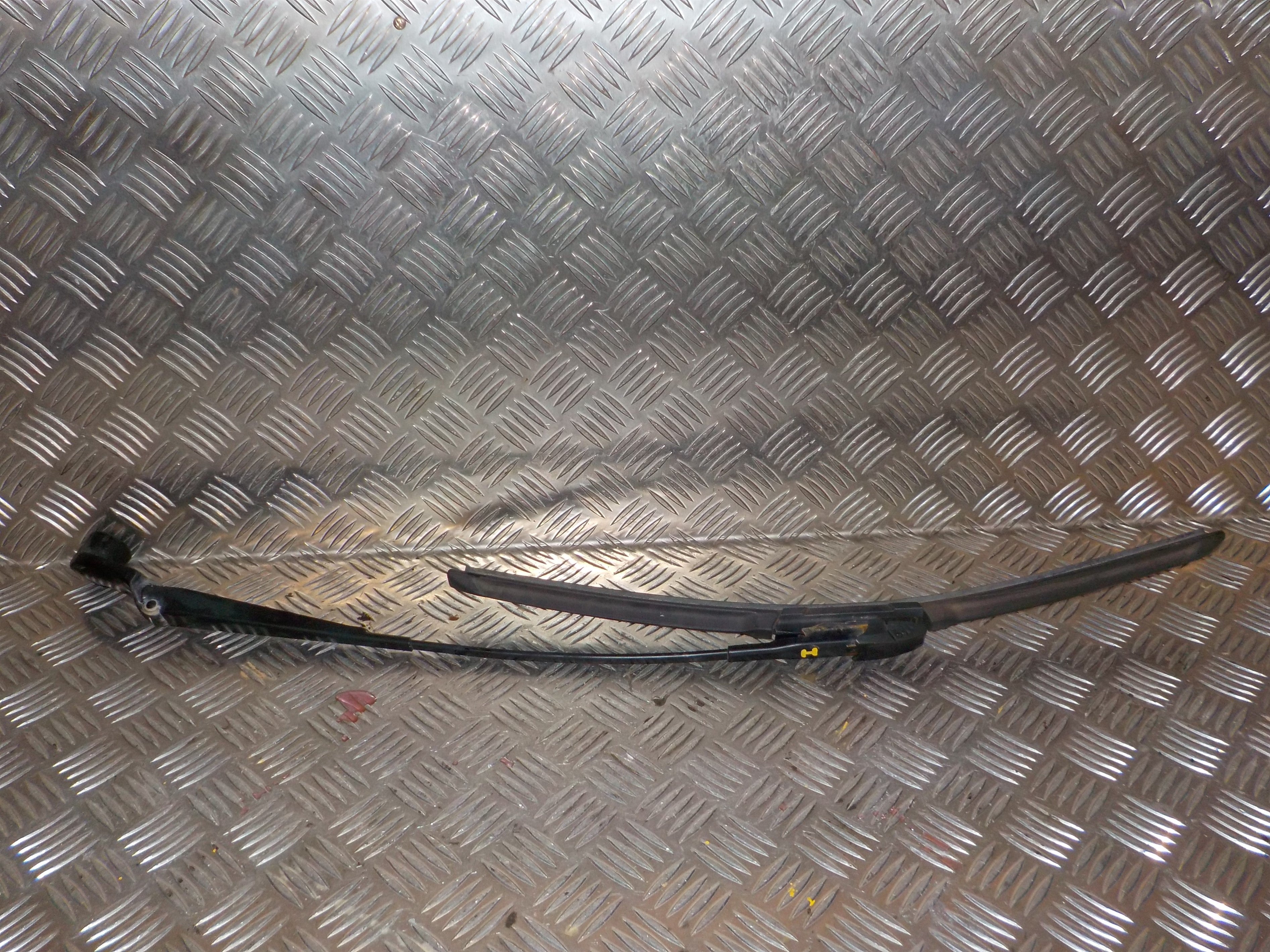 Smart Fortwo W451 Viskerarm Med OEM Nr. Ophugger Fra Smart Ophugger