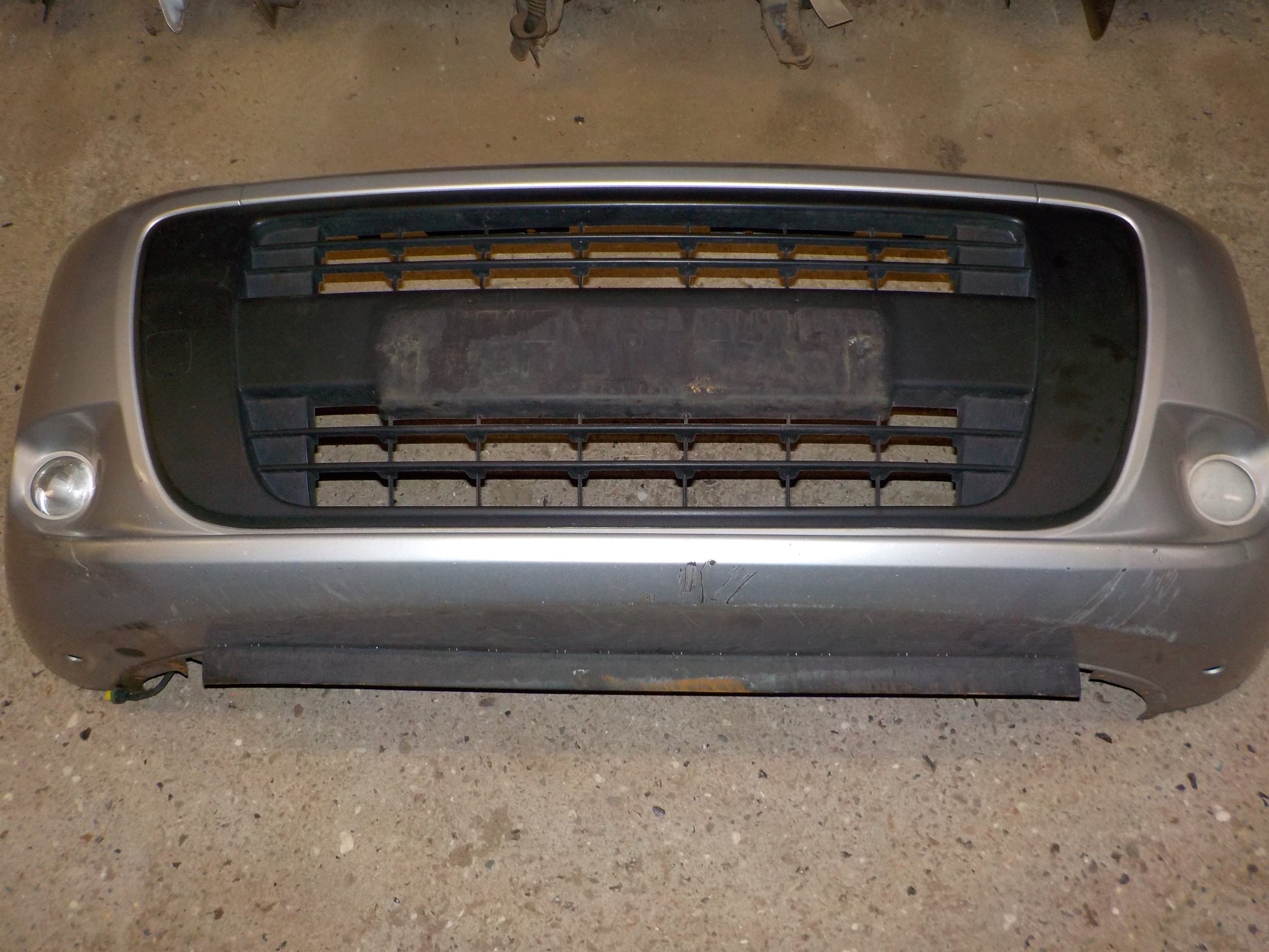 Fiat Fiorino Forkofanger Med OEM Nr. Ophugger Fra Fiat Ophugger