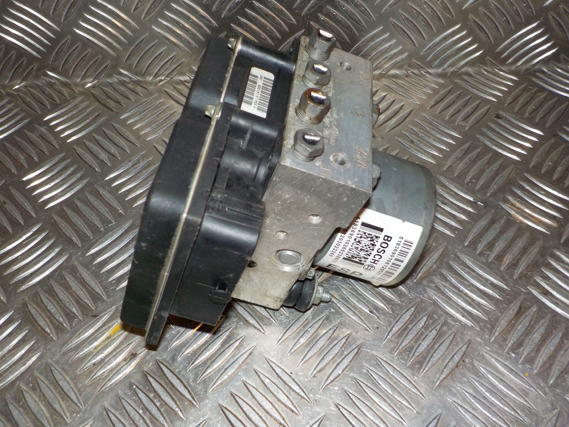 Fiat Fiorino Abs Pumpe Med OEM Nr. 51836901 Fra Fiat Ophugger