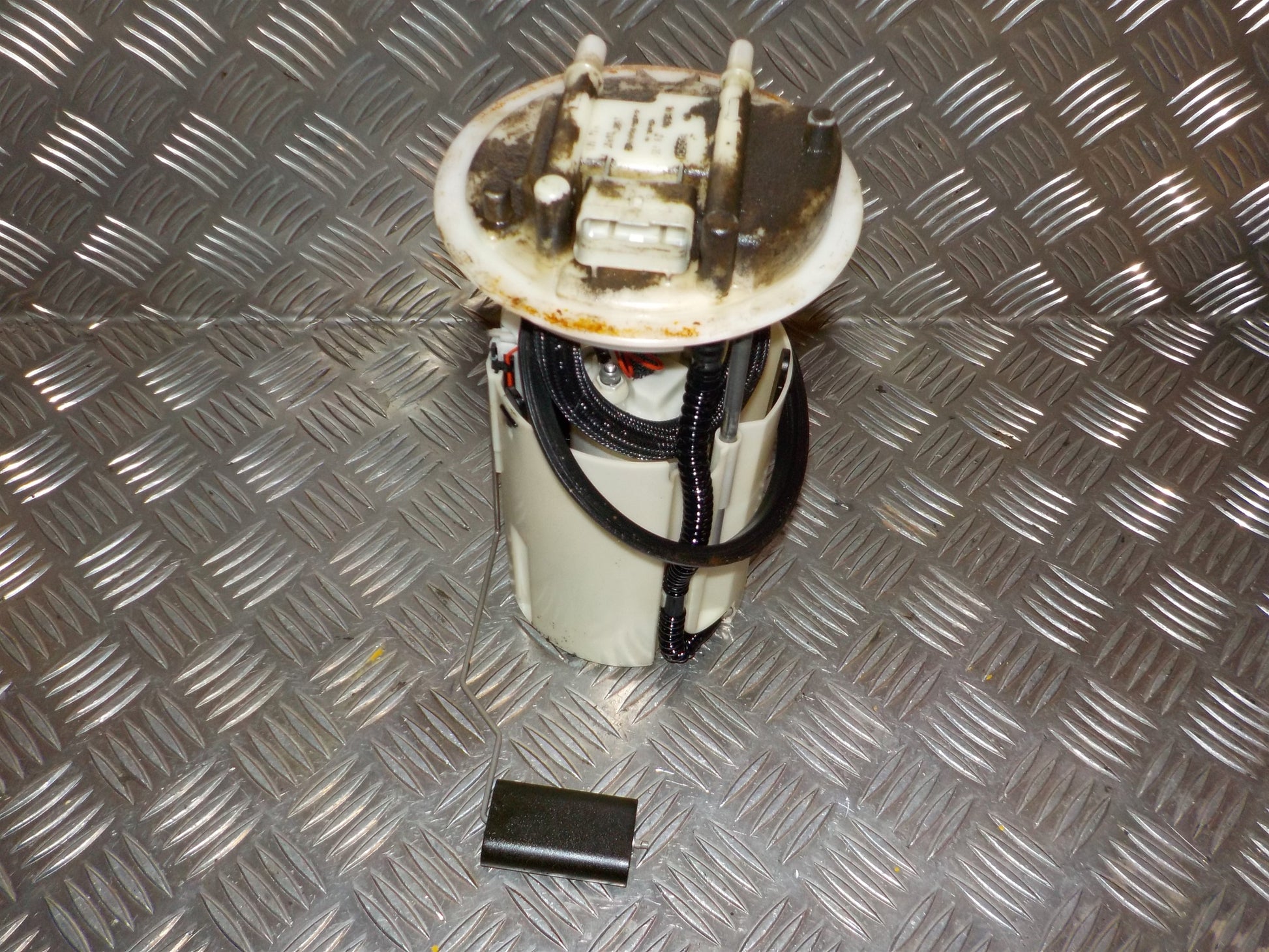 Fiat Fiorino Benz/Brændstofpumpe El Med OEM Nr. Ophugger Fra Fiat Ophugger