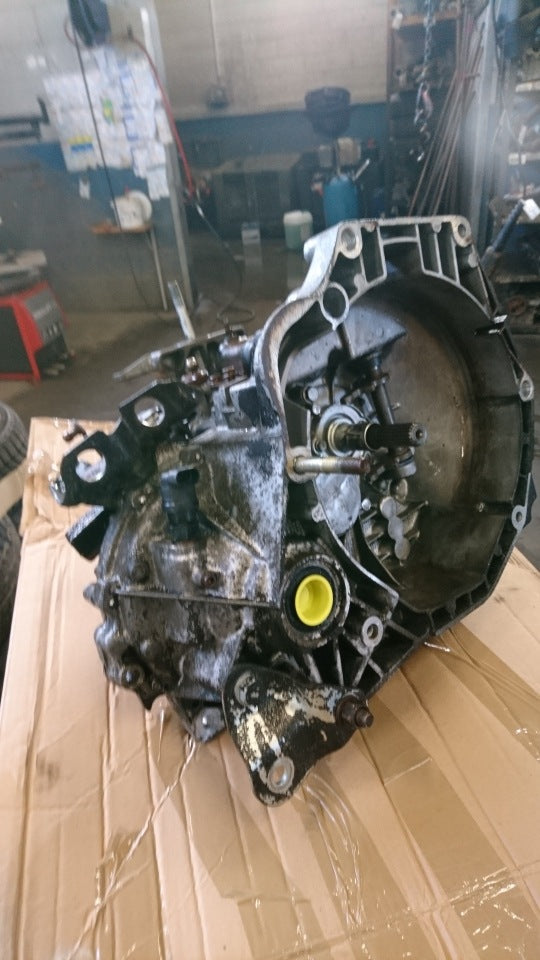 Fiat Doblo Gearkasse 5 Trin Med OEM Nr. 71785554 Fra Fiat Ophugger