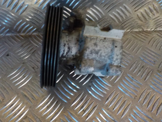 Peugeot 306 Servopumpe Med OEM Nr. Ophugger Fra Peugeot Ophugger