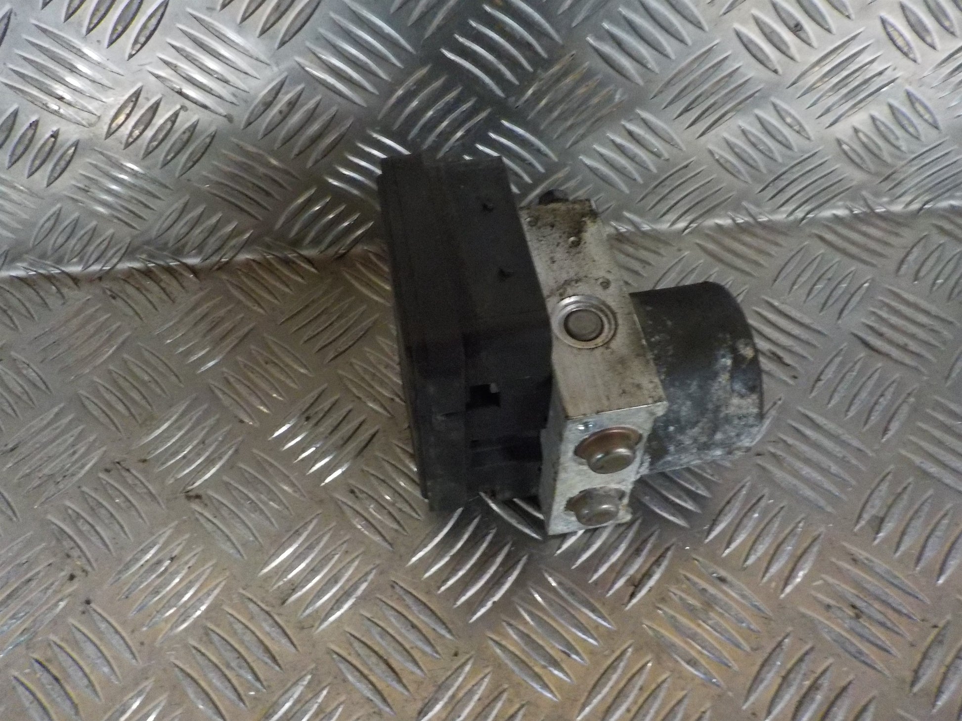 Peugeot 206 Abs Pumpe Med OEM Nr. 4541V5 Fra Peugeot Ophugger