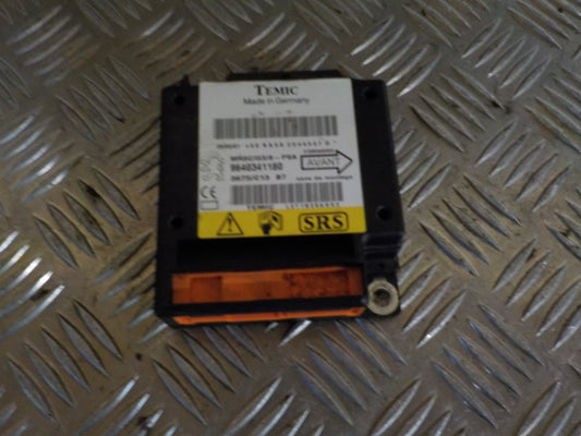 Peugeot 607 Airbag Elboks Med OEM Nr. Ophugger Fra Peugeot Ophugger