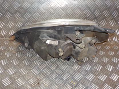 Fiat Grande Punto Forlygte Med OEM Nr. 51701593 Fra Fiat Ophugger