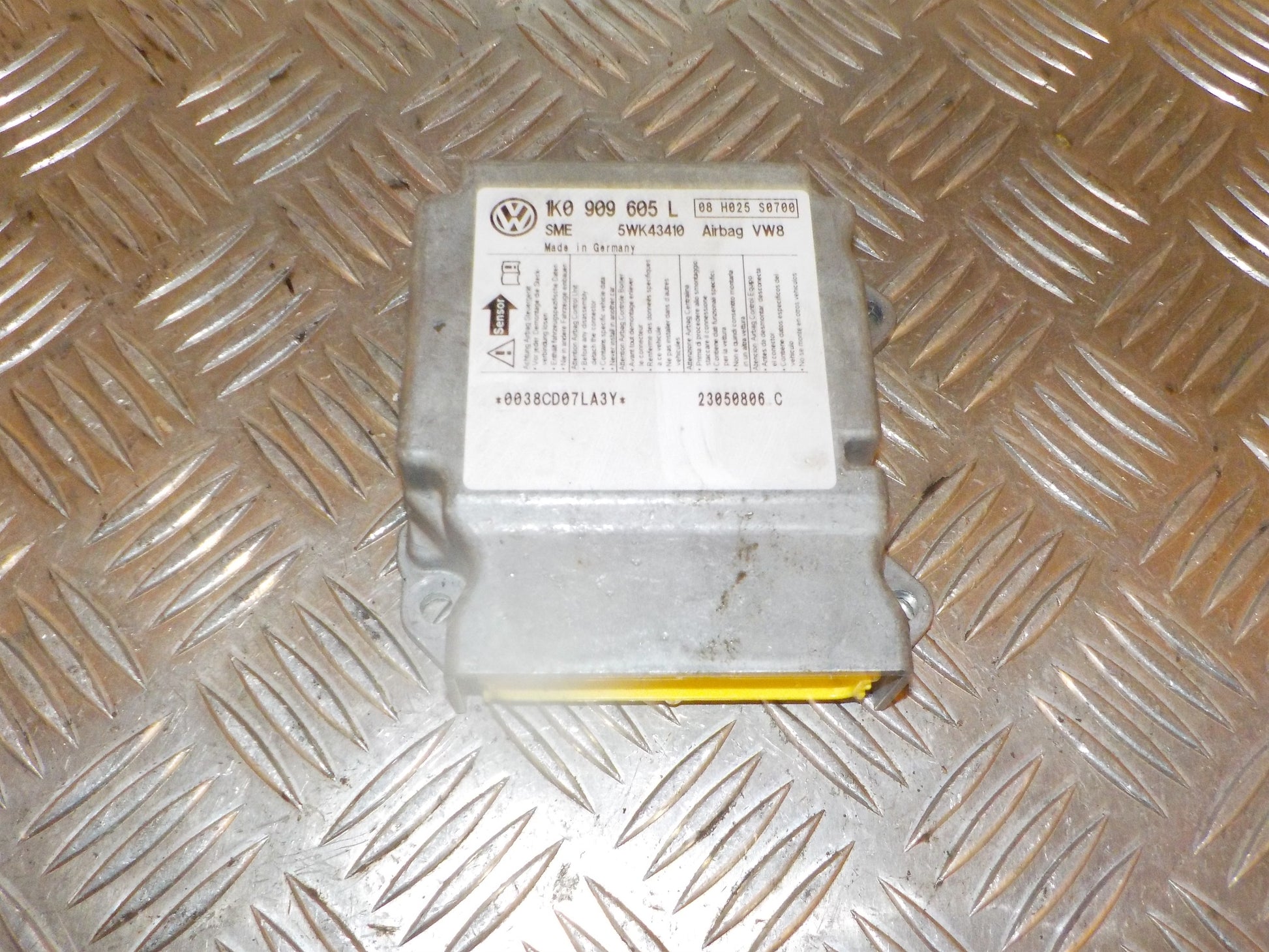Seat Altea Airbag Elboks Med OEM Nr. 1K0909605T Fra Seat Ophugger