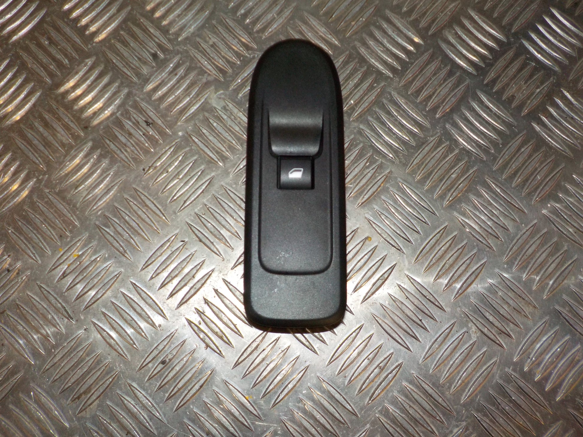 Citroen C3 II Kontakt Rudehejs Med OEM Nr. 966579277ZD Fra Citroen Ophugger