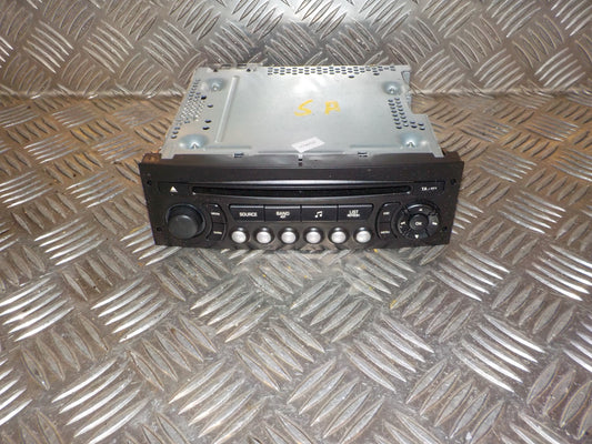 Citroen C3 II Radio M/Cd Med OEM Nr. 96750215XT Fra Citroen Ophugger