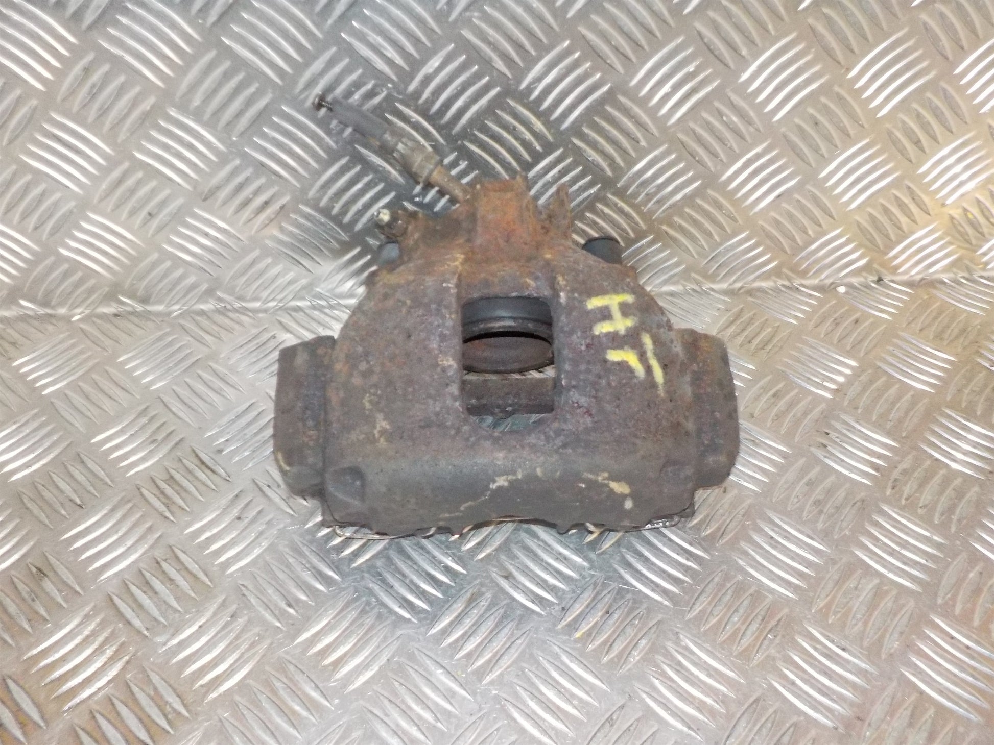 Volvo S60 Bremsekaliber HF Med OEM Nr. 8251317 Fra Volvo Ophugger