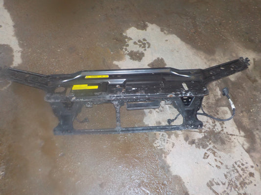 Volvo S60 Frontkasse Med OEM Nr. Ophugger Fra Volvo Ophugger