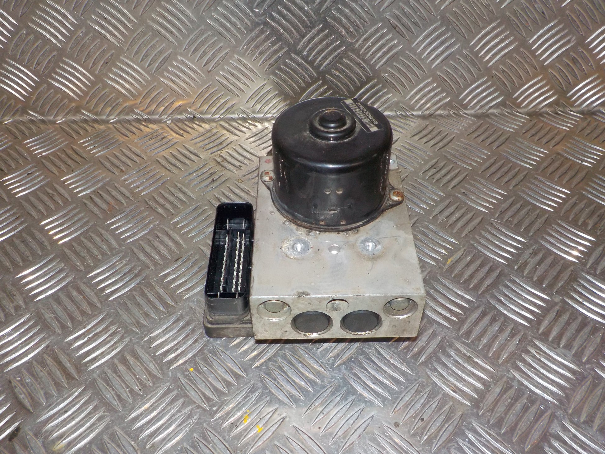Volvo S60 Abs Pumpe Med OEM Nr. 8619974 Fra Volvo Ophugger