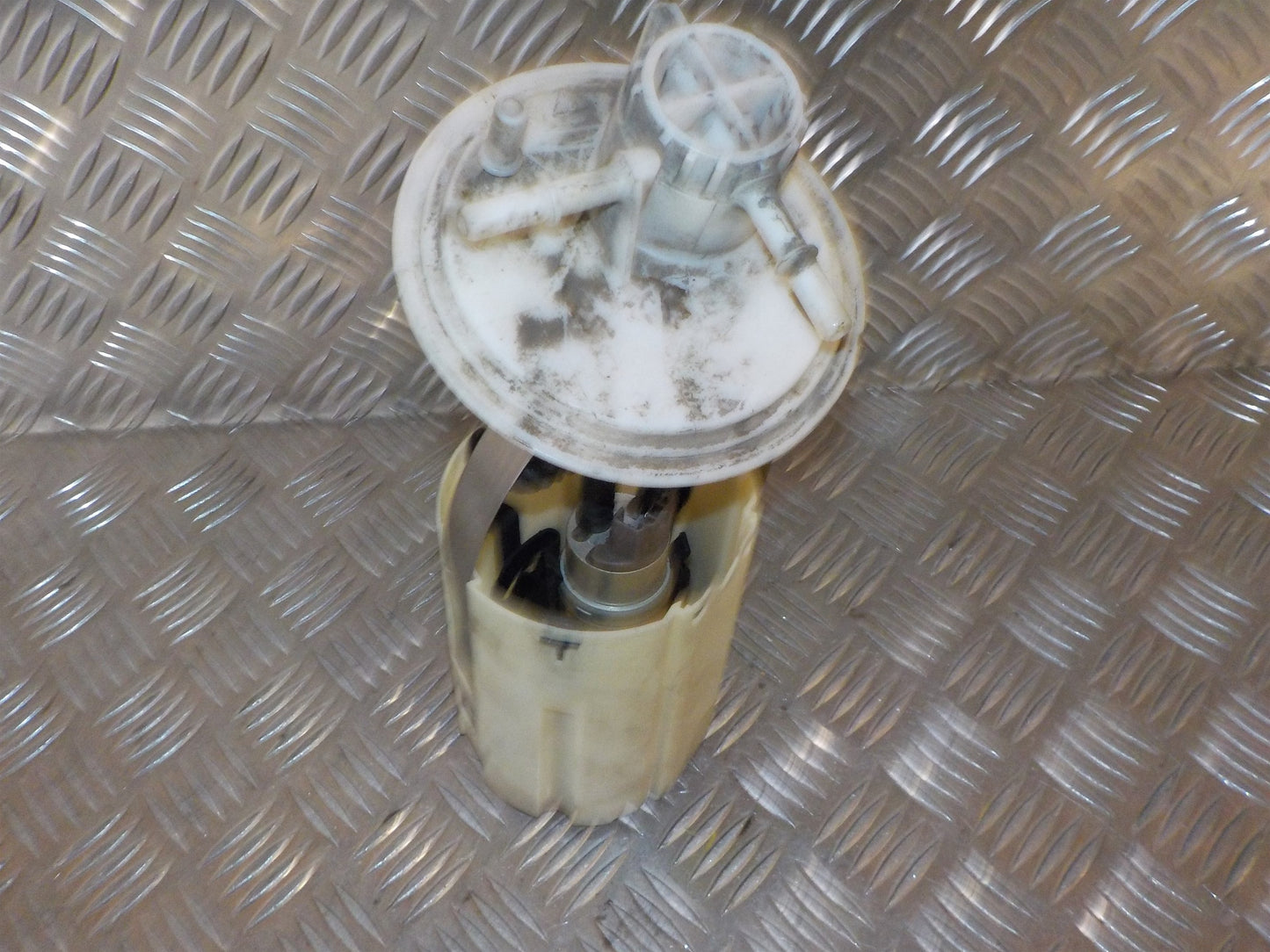 Volvo S60 Benz/Brændstofpumpe El Med OEM Nr. 0580313099 Fra Volvo Ophugger