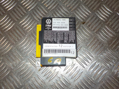 VW Passat 3C Airbag Elboks Med OEM Nr. 3C0909605M Fra VW Ophugger