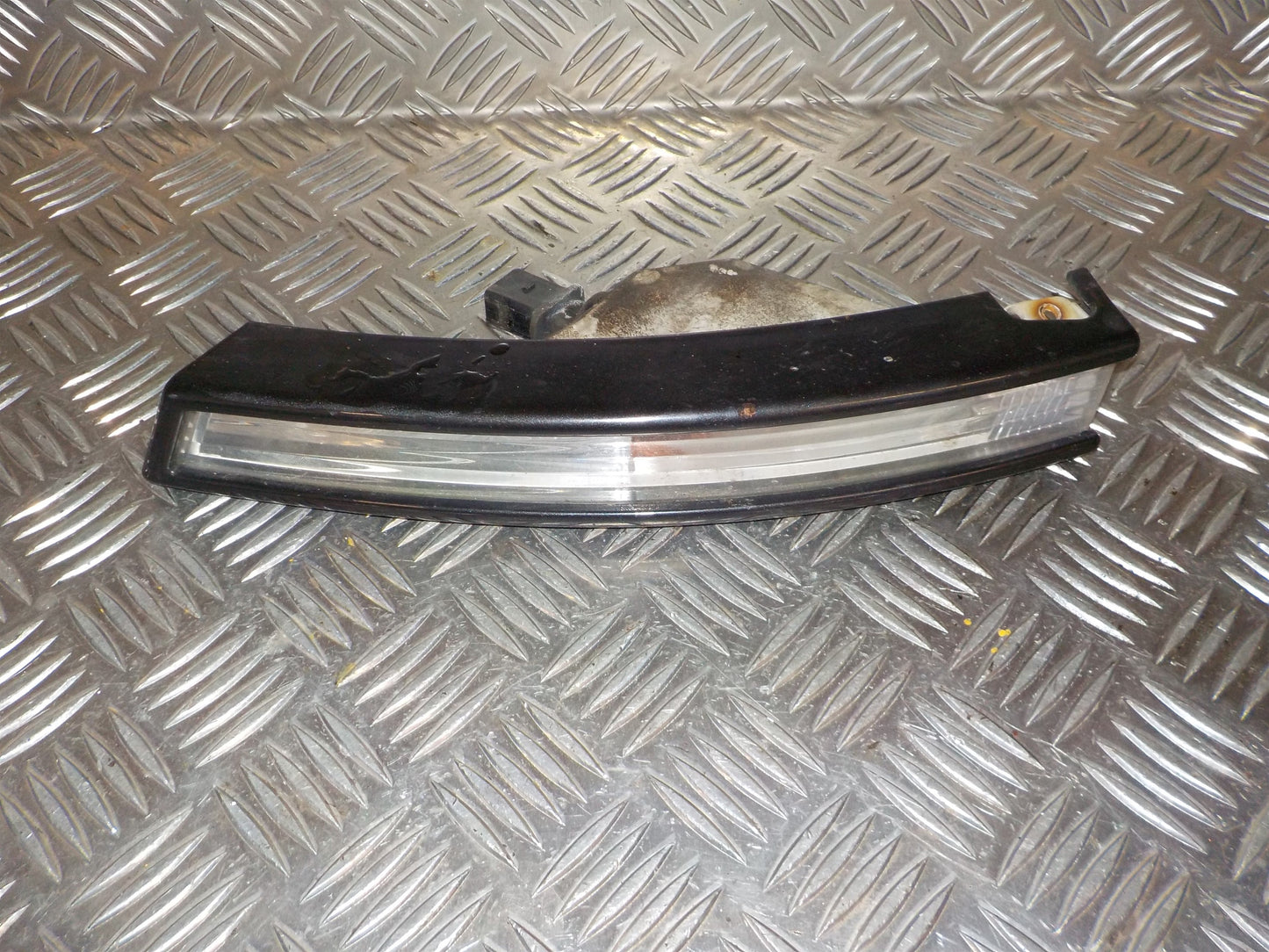 VW Passat 3C Blinklygte For Med OEM Nr. 3C0953041L Fra VW Ophugger
