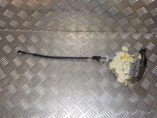 VW Passat 3C Dørlås Med OEM Nr. 3C1837016A Fra VW Ophugger