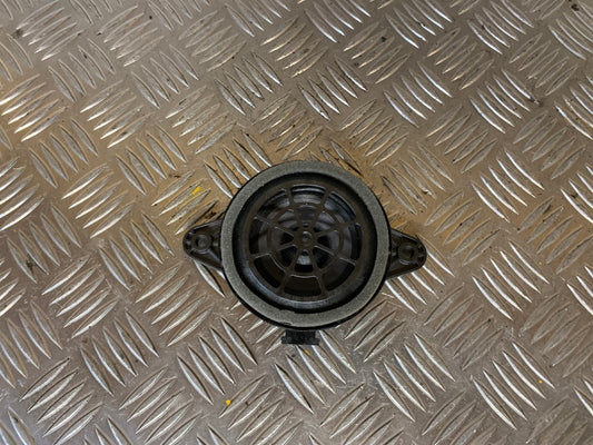 Audi Q3 8U Højttaler Med OEM Nr. 8U0035416B Fra Audi Ophugger