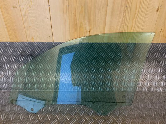 Audi Q3 8U Dørrude - Siderude Med OEM Nr. Ophugger Fra Audi Ophugger