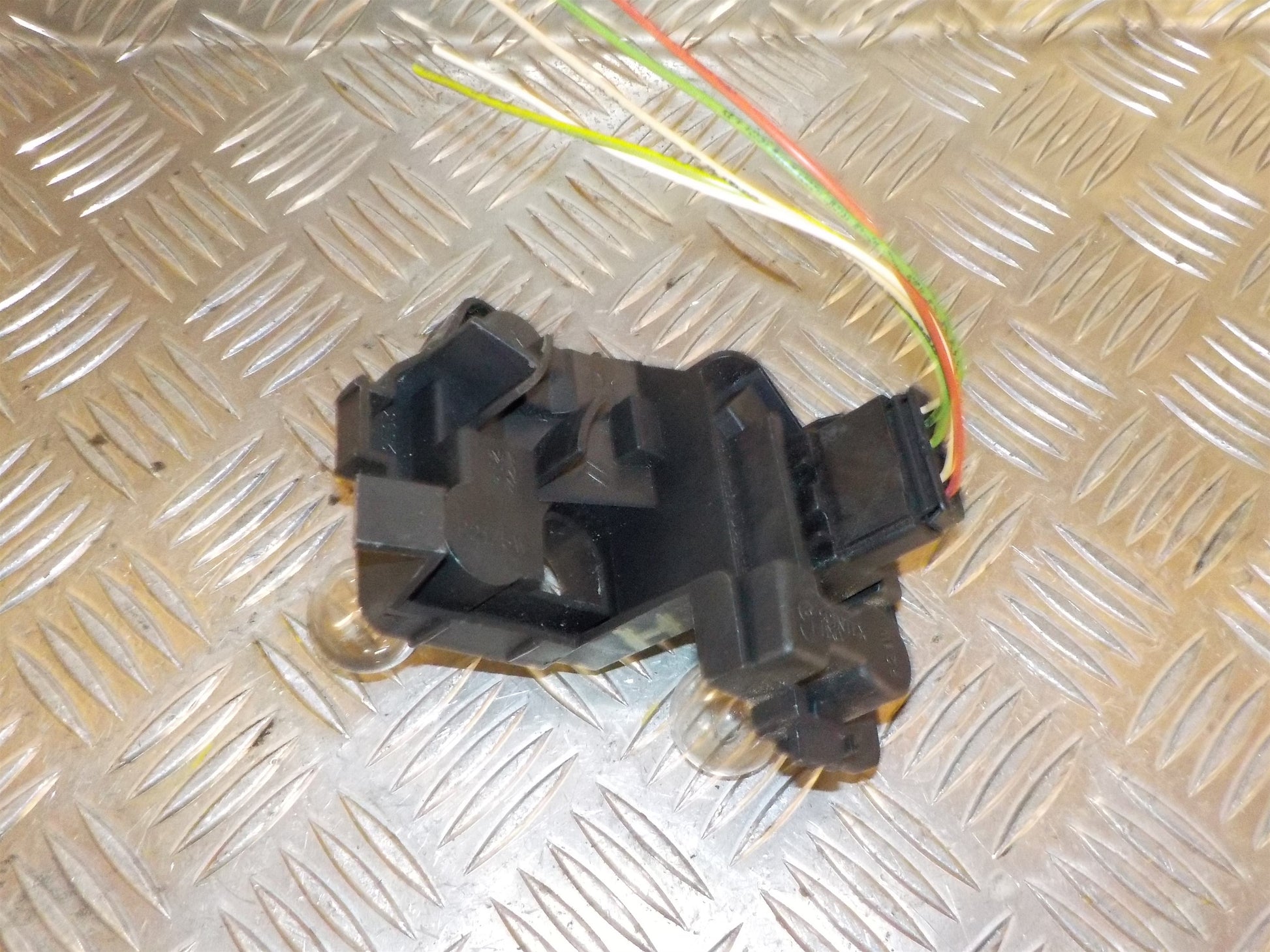 Peugeot 206 Baglygte Med OEM Nr. Ophugger Fra Peugeot Ophugger