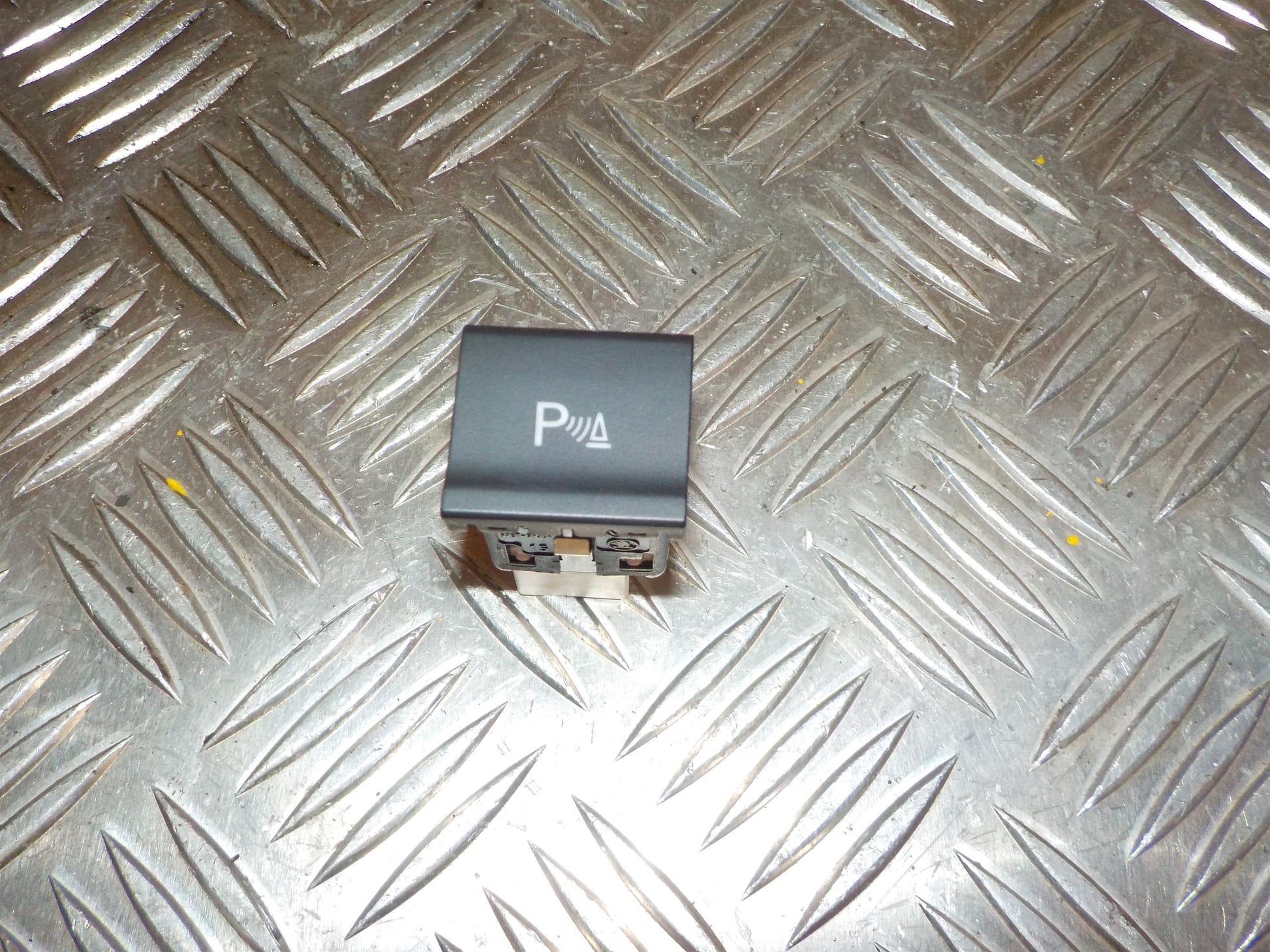 VW Polo 6C  Pdc Sensor/Baksensor Med OEM Nr. 6C0927122A Fra VW Ophugger