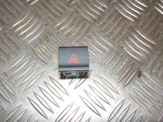 VW Polo 6C Kontakt Katastrofe Med OEM Nr. 6C0953509A Fra VW Ophugger
