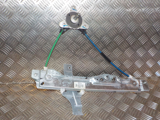 Peugeot 208 Rudemotor - Rudehejs Med OEM Nr. 9673153880 Fra Peugeot Ophugger