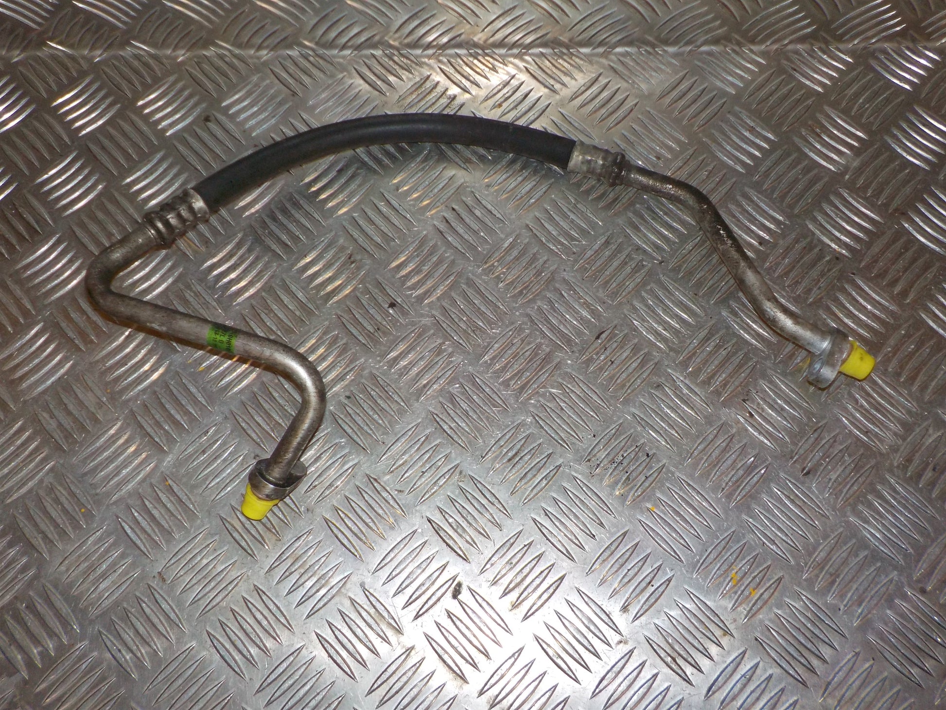 Citroen C1 Aircond. Rør/Slanger Med OEM Nr. 6460QV	 Fra Citroen Ophugger