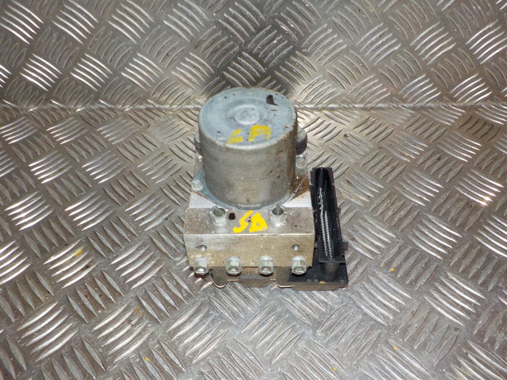 Citroen C1 Abs Pumpe Med OEM Nr. B000572580	 Fra Citroen Ophugger