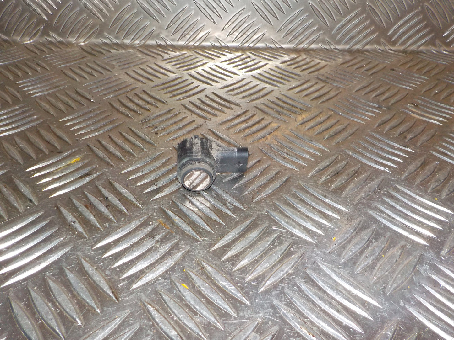 VW Polo 6C  Pdc Sensor/Baksensor Med OEM Nr. 1S0919275C Fra VW Ophugger