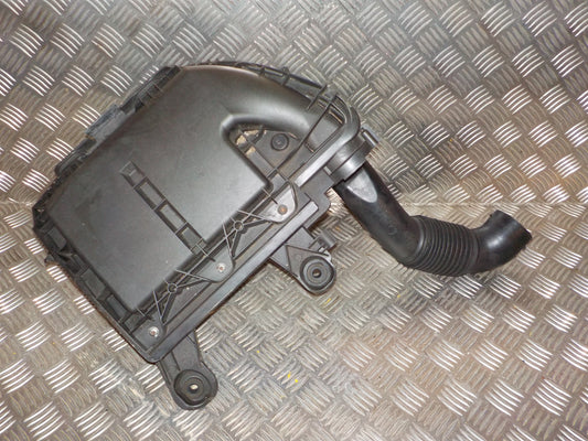 Citroen C3 II Luftfilterkasse  Med OEM Nr. 1420V1 Fra Citroen Ophugger