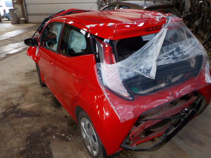 Toyota Aygo Pluk-Selv-Bil Med OEM Nr. Ophugger Fra Toyota Ophugger
