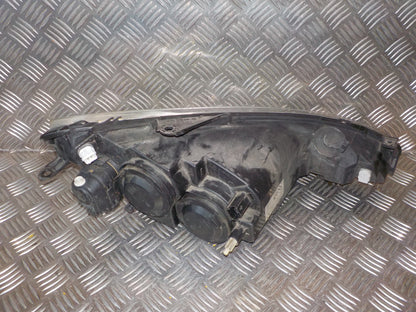 Peugeot 206 Forlygte Med OEM Nr. 6208A0 Fra Peugeot Ophugger