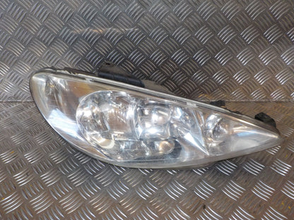 Peugeot 206 Forlygte Med OEM Nr. 6206A0 Fra Peugeot Ophugger