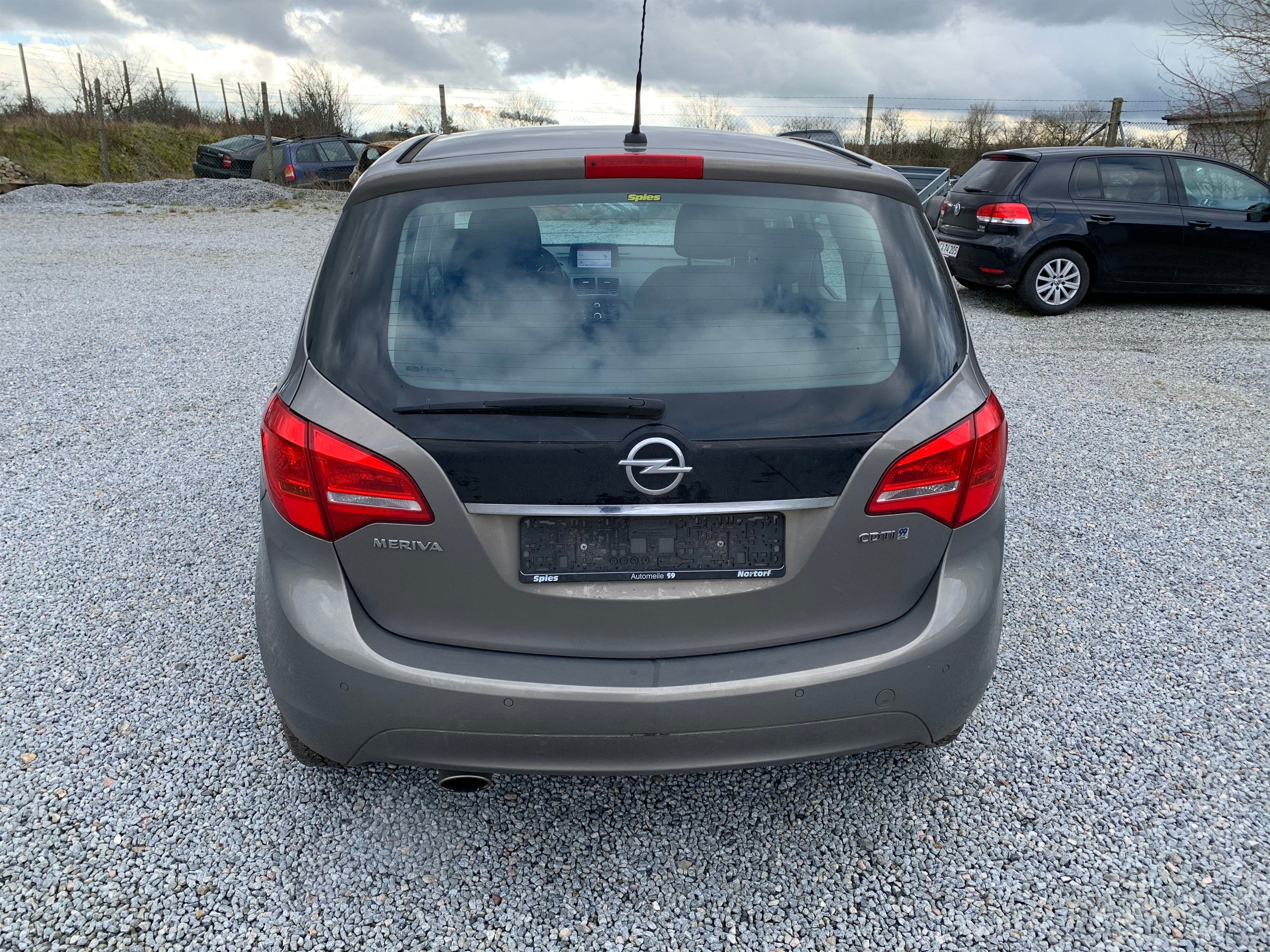 Opel Meriva B Pluk-Selv-Bil Med OEM Nr. Ophugger Fra Opel Ophugger
