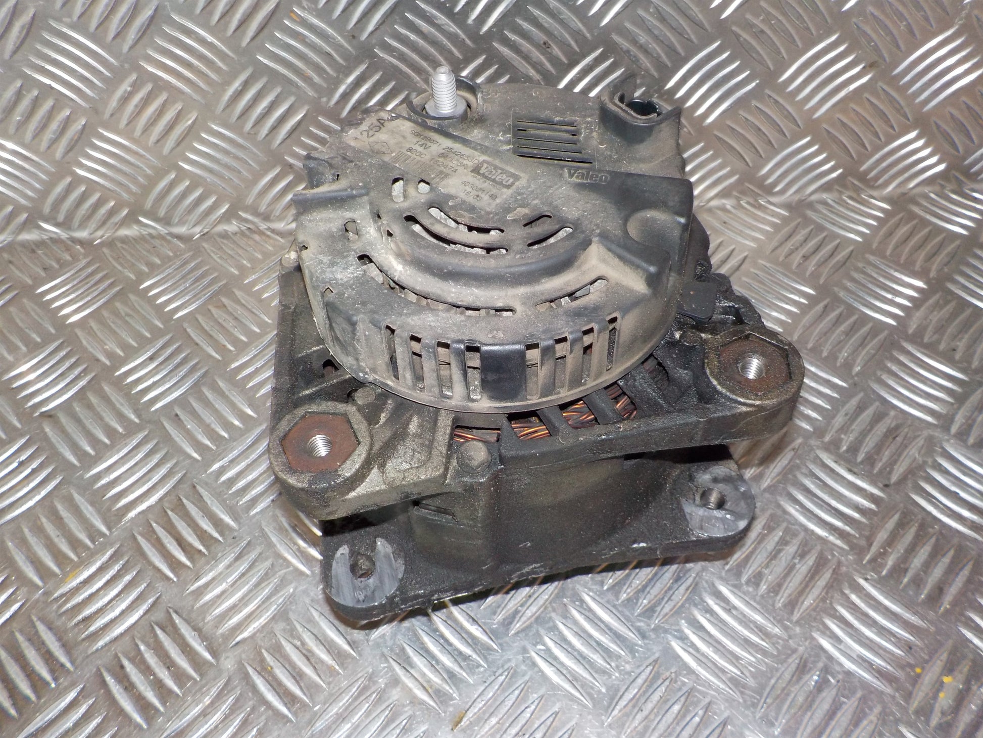 Volvo S40/V40 Generator Med OEM Nr. 2542653D Fra Volvo Ophugger