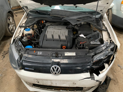 VW Polo 6R Pluk-Selv-Bil Med OEM Nr. Ophugger Fra VW Ophugger