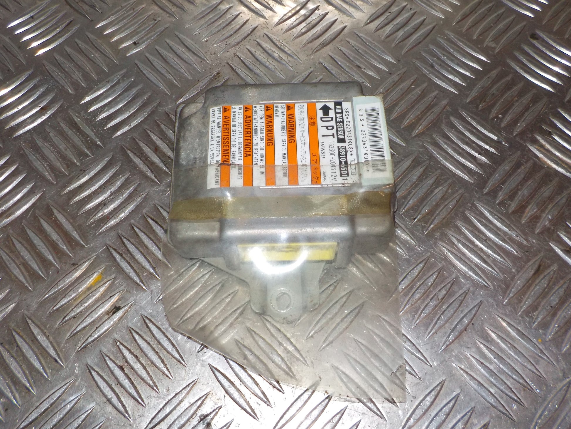 Suzuki Grand Vitara Airbag Elboks Med OEM Nr. Ophugger Fra Suzuki Ophugger