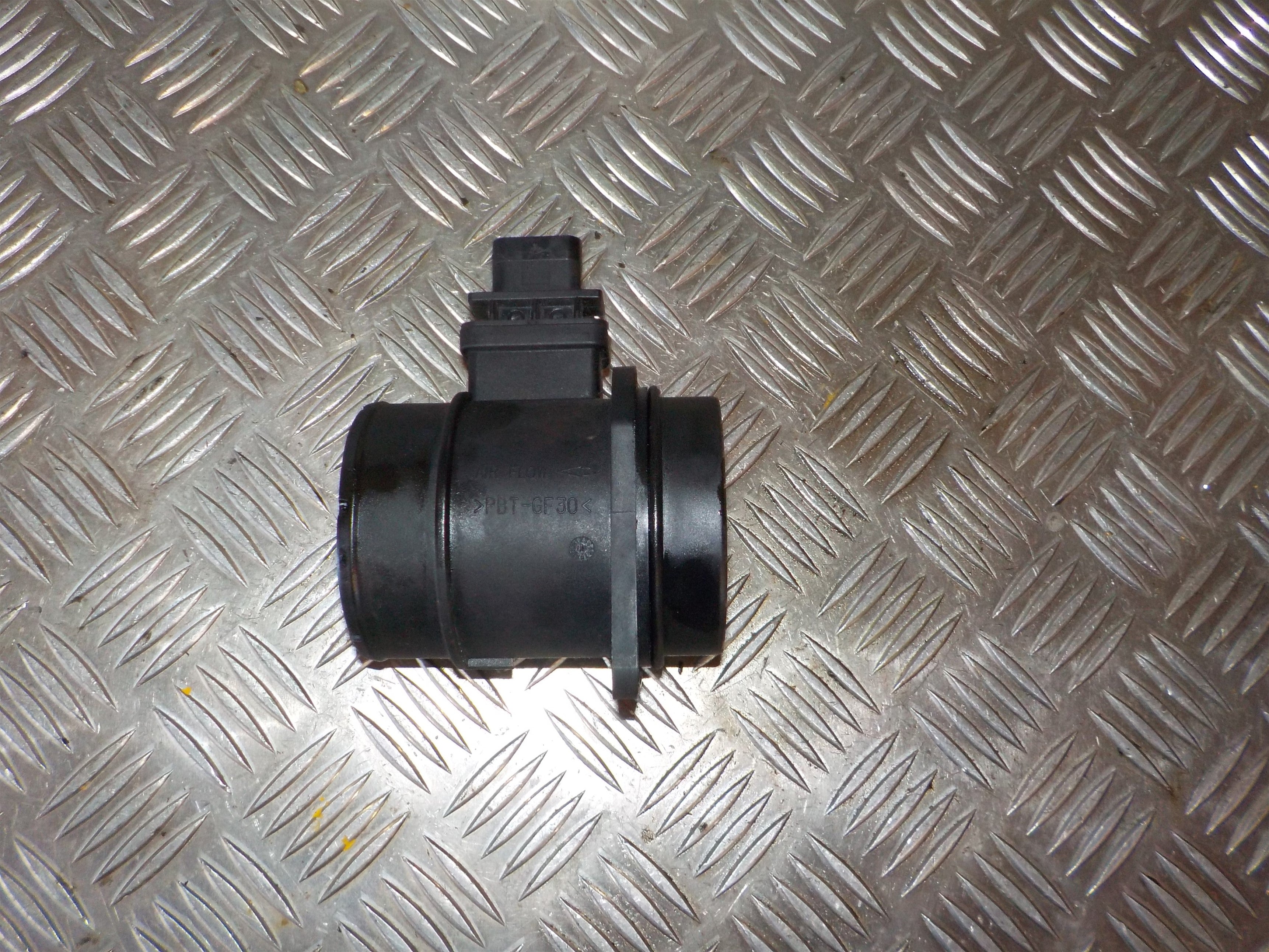 Hyundai I30 Km Luftmængdemåler Med OEM Nr. 281642A401 Fra Hyundai Ophugger