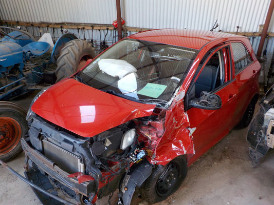 Kia Picanto Pluk-Selv-Bil Med OEM Nr. Ophugger Fra Kia Ophugger
