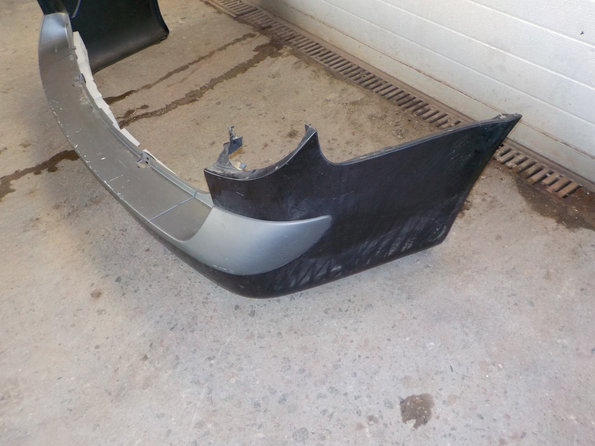 Renault Laguna 2 Bagkofanger Med OEM Nr. 7701206439 Fra Renault Ophugger