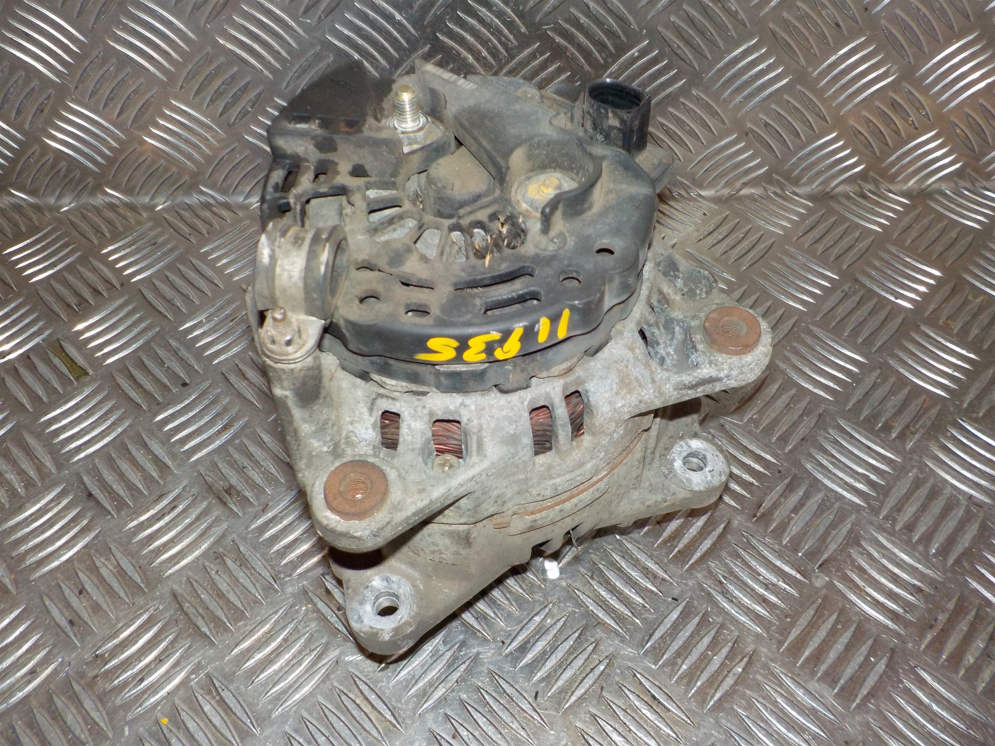 Seat Cordoba Generator Med OEM Nr. 028903028E Fra Seat Ophugger