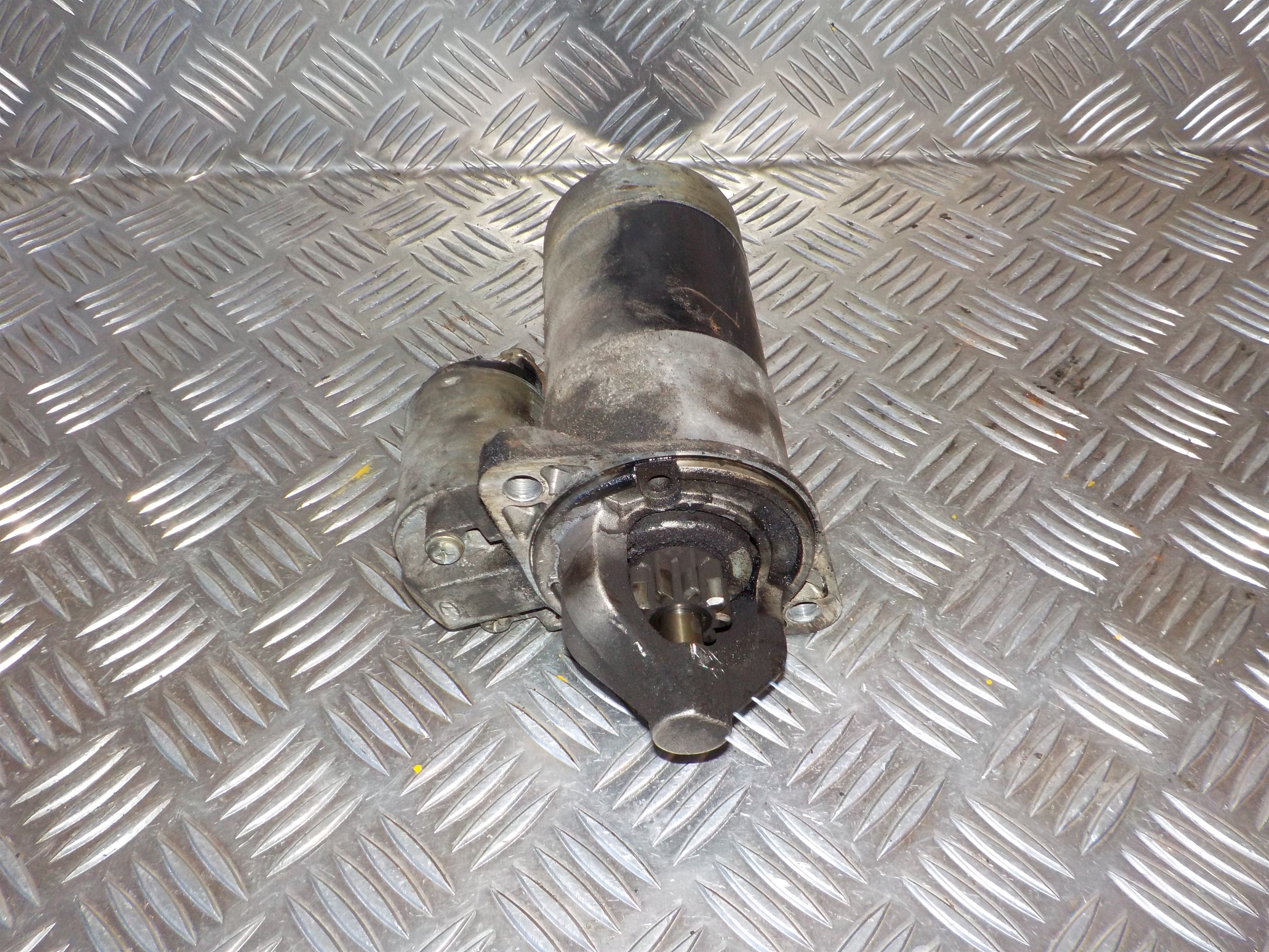 Hyundai Matrix Starter Med OEM Nr. 3610027510 Fra Hyundai Ophugger