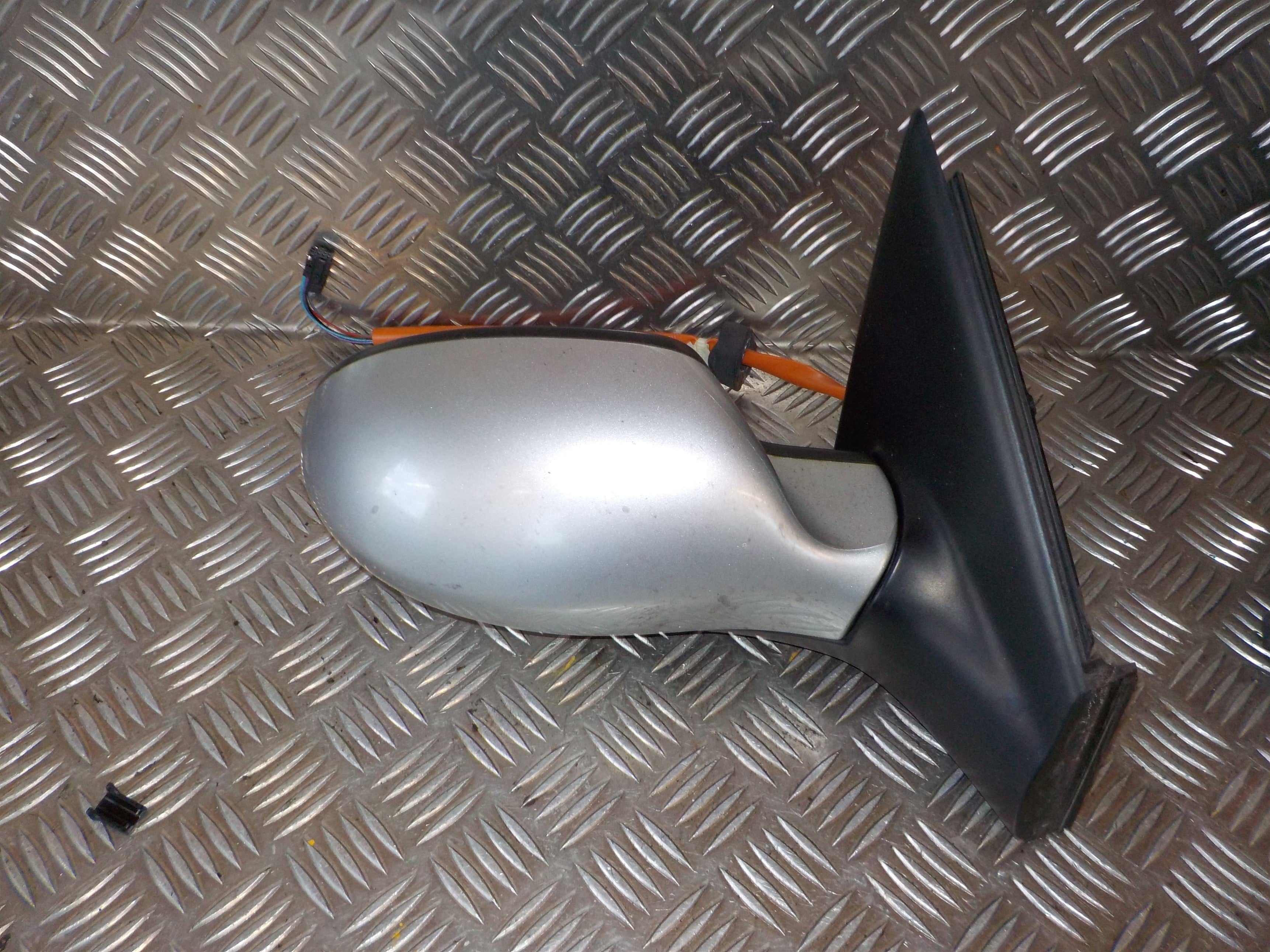 Citroen C5 Sidespejl Med OEM Nr. 8149WG Fra Citroen Ophugger