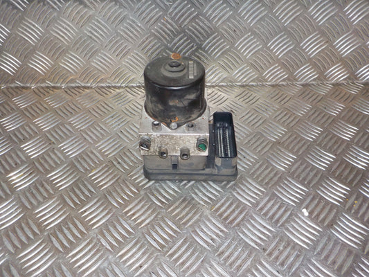 Citroen C5 Abs Pumpe Med OEM Nr. 9657061080 Fra Citroen Ophugger