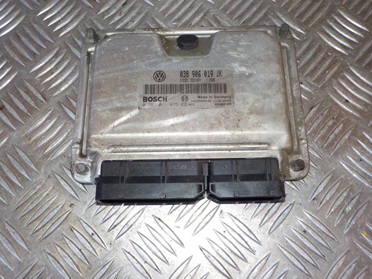 VW Polo 9N Motorstyring - Motorstyreboks - Injection Elboks Med OEM Nr. 038906019JK Fra VW Ophugger