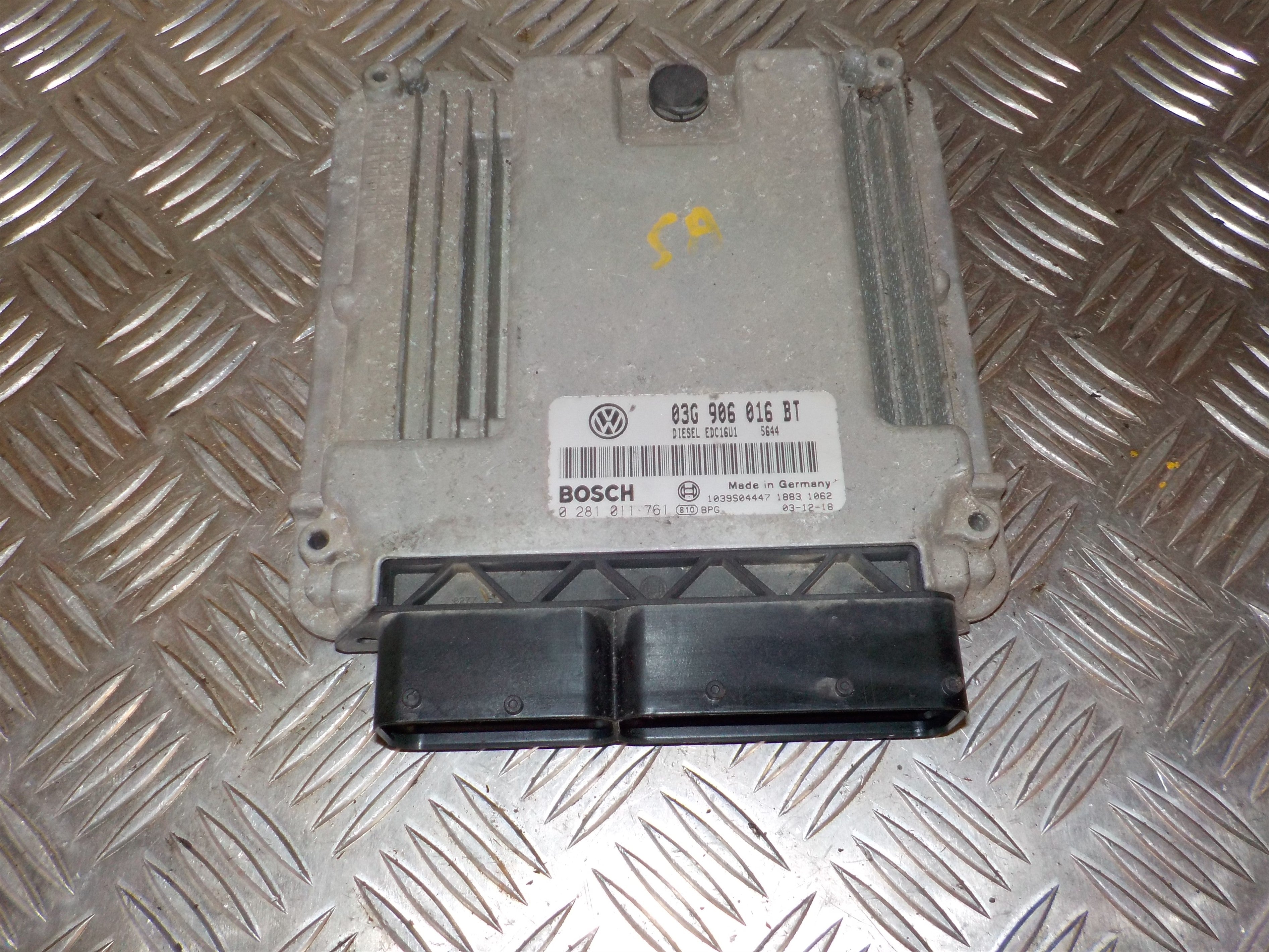 VW Touran 1T/Gp Motorstyring - Motorstyreboks - Injection Elboks Med OEM Nr. 03G906016BT Fra VW Ophugger