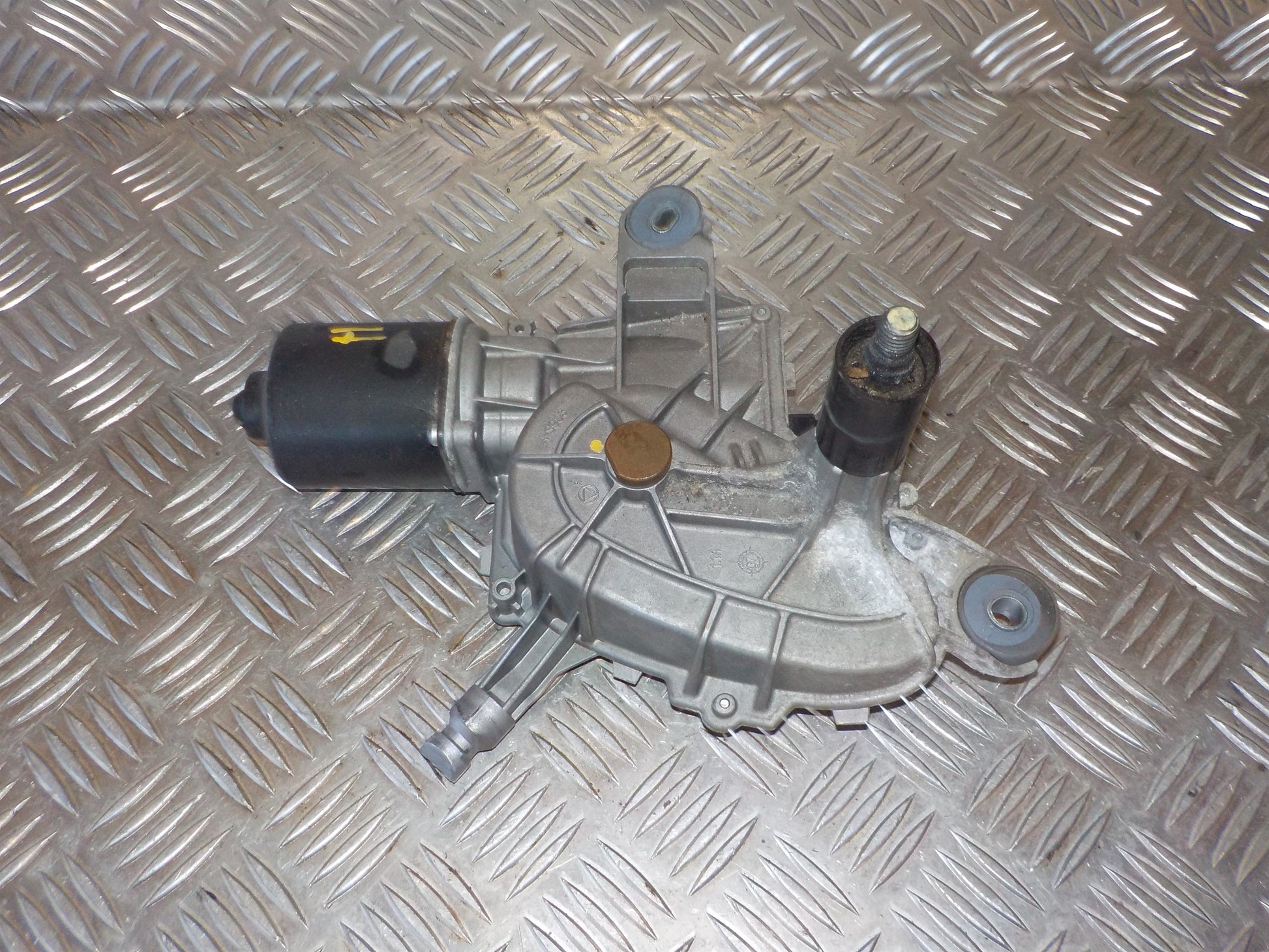 Citroen C4 Grand Picasso Viskermotor Med OEM Nr. 6405KS Fra Citroen Ophugger