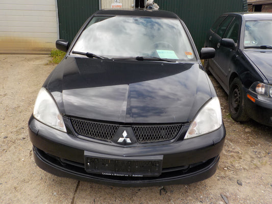 Mitsubishi Lancer Pluk-Selv-Bil Med OEM Nr. Ophugger Fra Mitsubishi Ophugger
