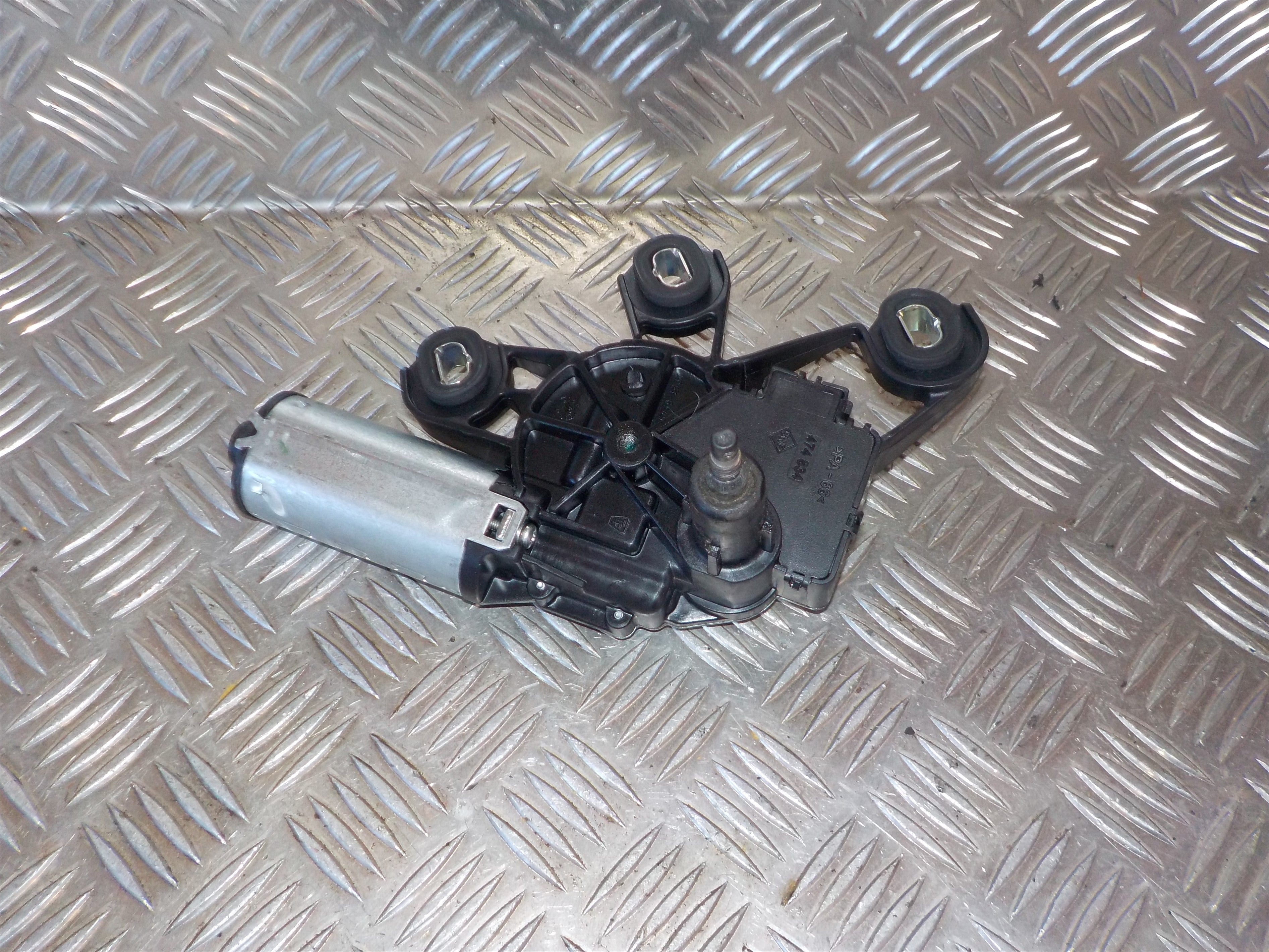 Mercedes C W203 Bagrudevisker Motor Med OEM Nr. 2038205342 Fra Mercedes Ophugger